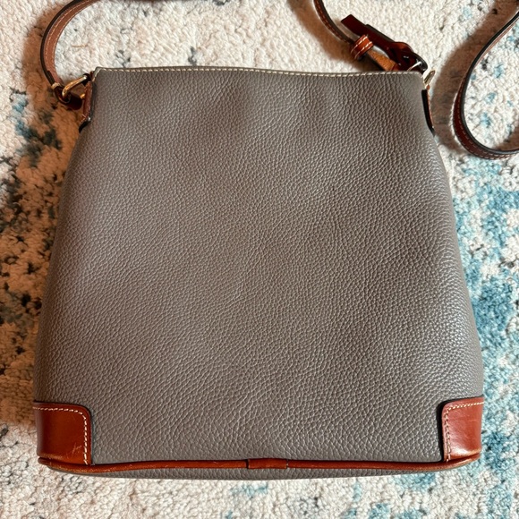 Dooney & Bourke Shoulder Bag - Picture 4 of 14